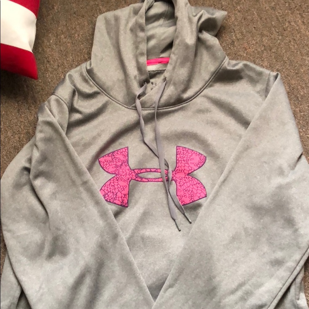 Under Armour Sweatshirt